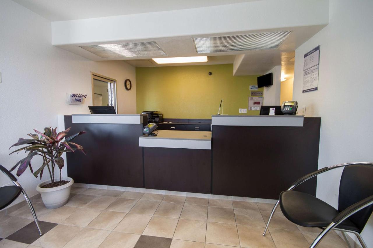 Hotel 6-el Paso, Tx - East 2*